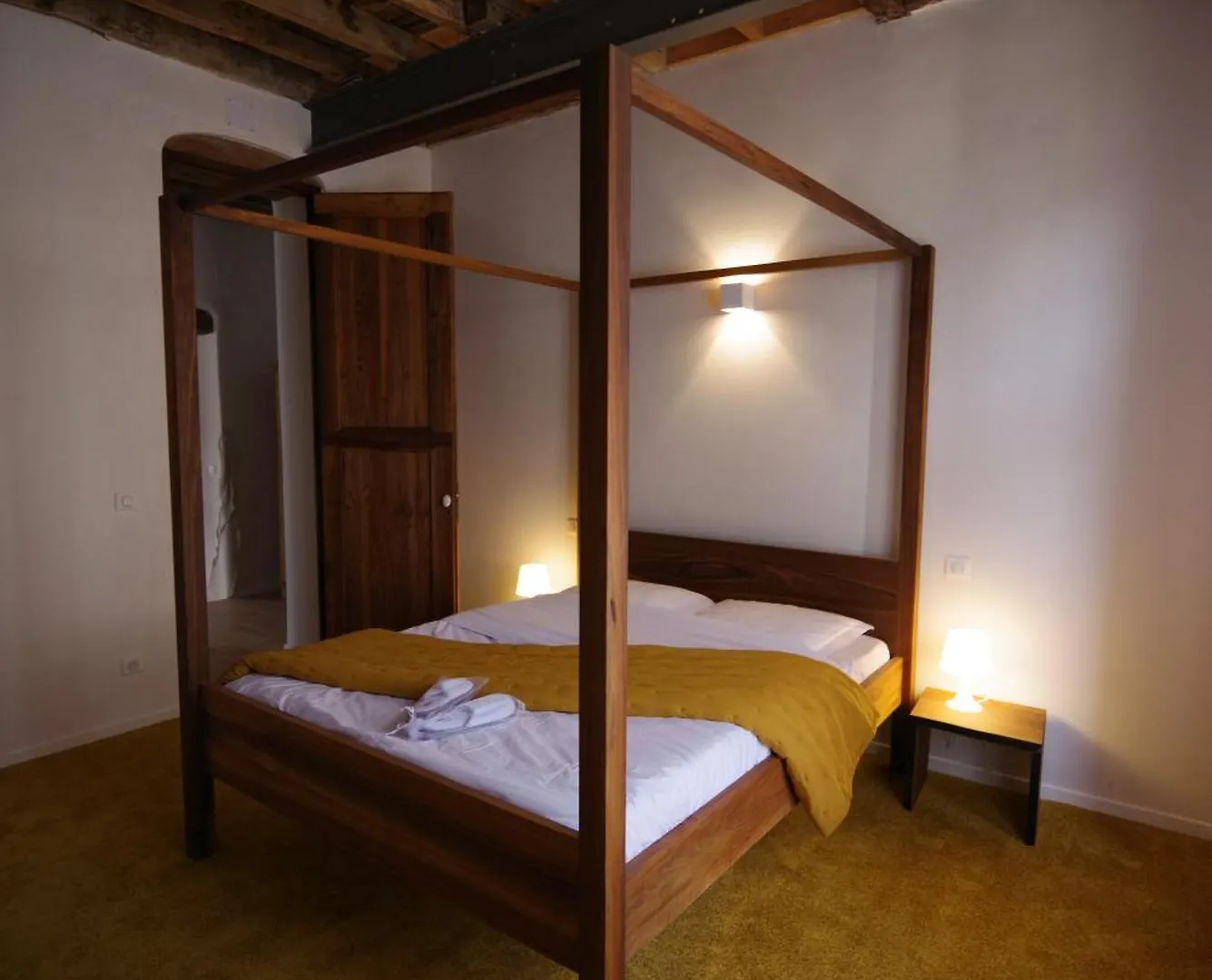 Hébergement de vacances Chateau de Saint Dau Figeac France
